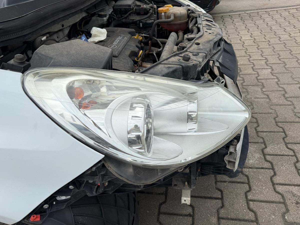 Opel Corsa D original Scheinwerfer rechts Halogen Vorfacelift BJ10